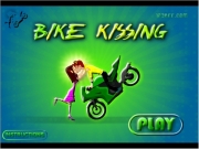 Game Bike kissing